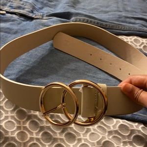 Women’s belt